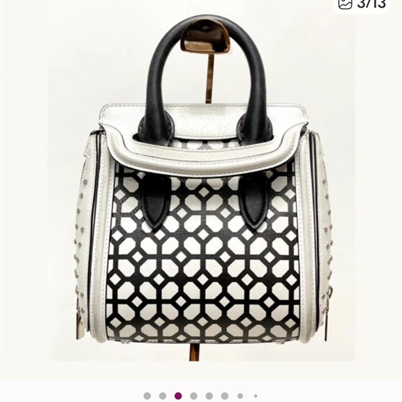 Meet your Posher, Joanne - Picture 9 of 16